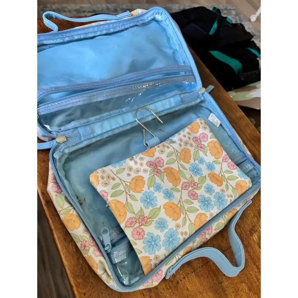Tender Love & Carry Makeup & Storage Bag Floral